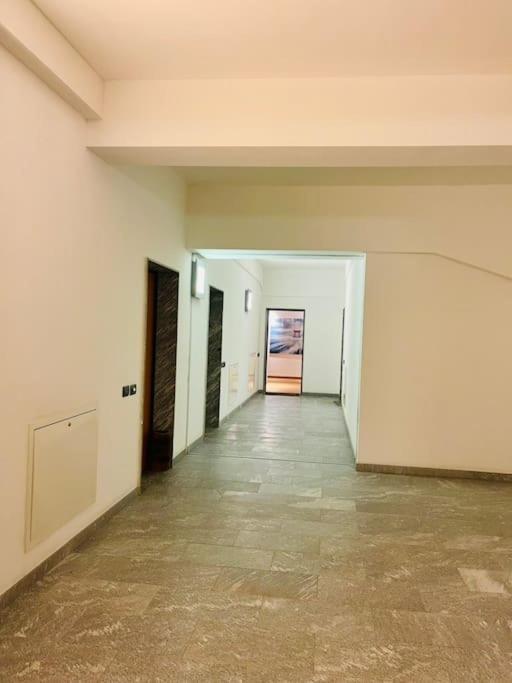 The Legendary Apartamento *